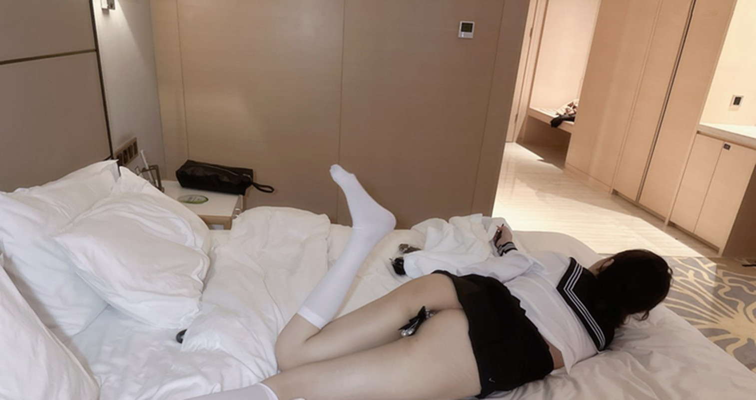 林绾绾–极品反差女神鸡吧套子由此进入整理资源[21V+24P/1.6G]