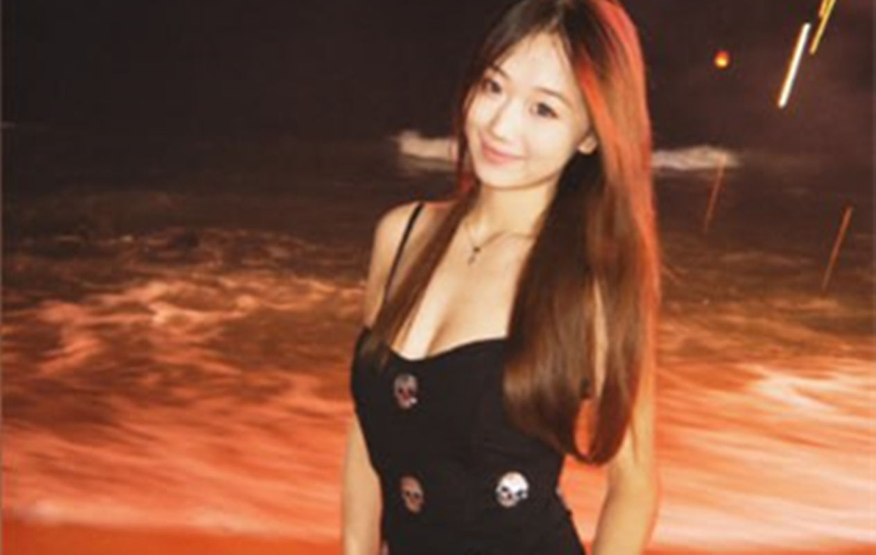 刘亦婷-湖南邵阳JK肉丝性爱日常[6V+4P/1.35G]