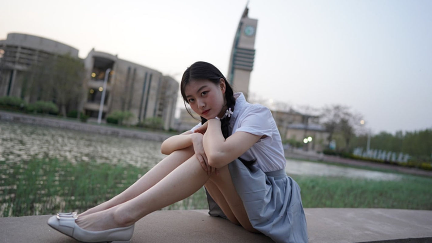 崔洁-民航大学班花被老板包养视频流出完整版[15V+10P/2.33G]