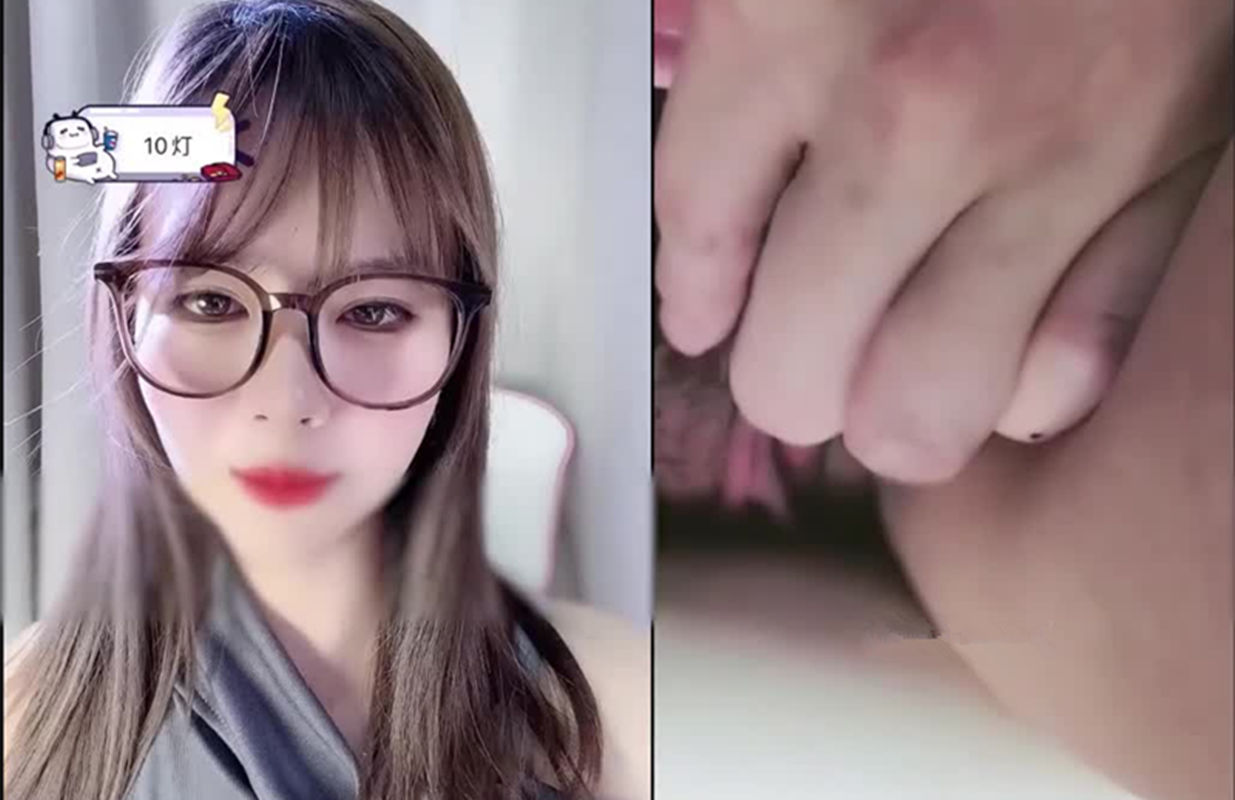 小野猫-网红超有气质御姐上面正常直播聊天下面给大大哥表演自慰[2V/690M]