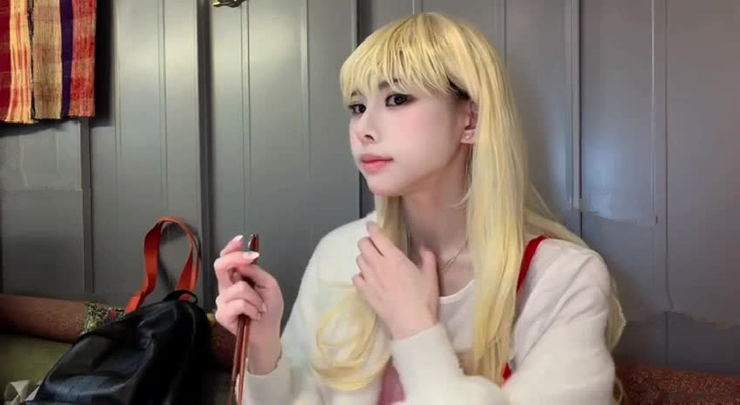 少女洛-顶级反差婊极品颜值小姐姐约会小哥哥妹妹身上全身青春的气息玩的开放的开才能彻底的舒服[3V/1.28G]